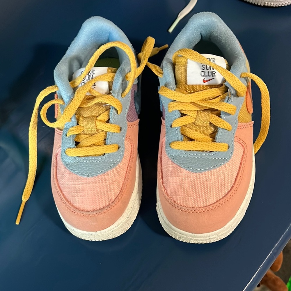 Kids nike